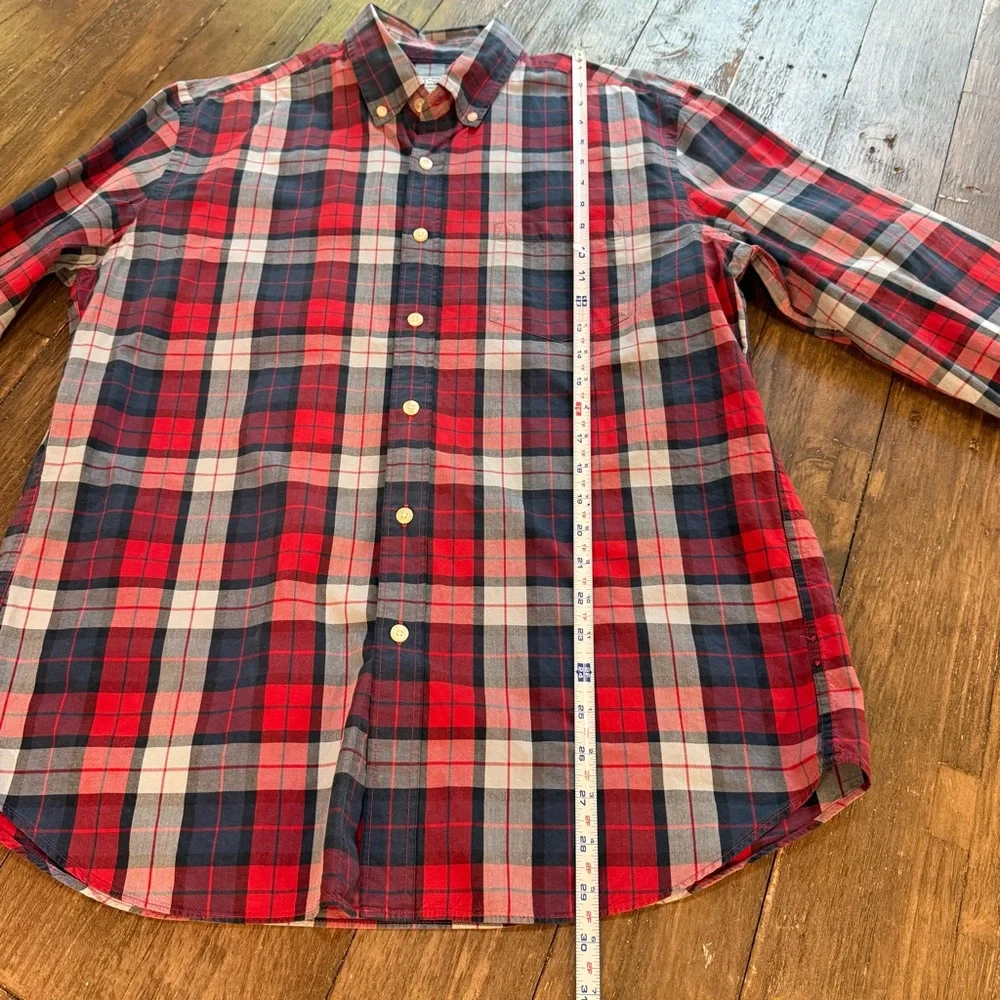 J. Crew Men’s Woven‎ Red and Blue Plaid Button Down Shirt Large Classic Casual
